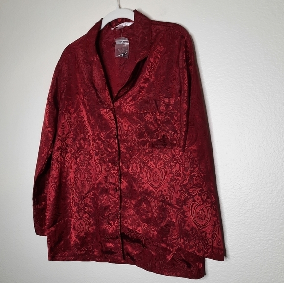 Victoria’s Secret Red Satin Brocade PJ Set XS - Picture 4 of 7